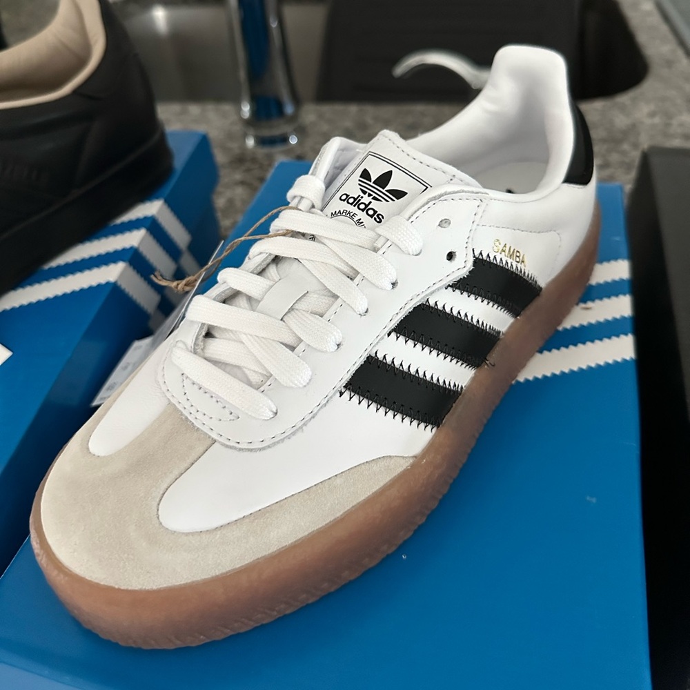 Adidas Samba Originals White Black Gum Sole Sneakers NWT